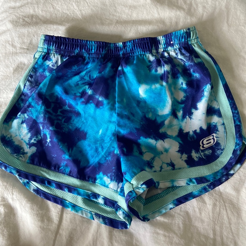 sketchers active blue tie dye shorts